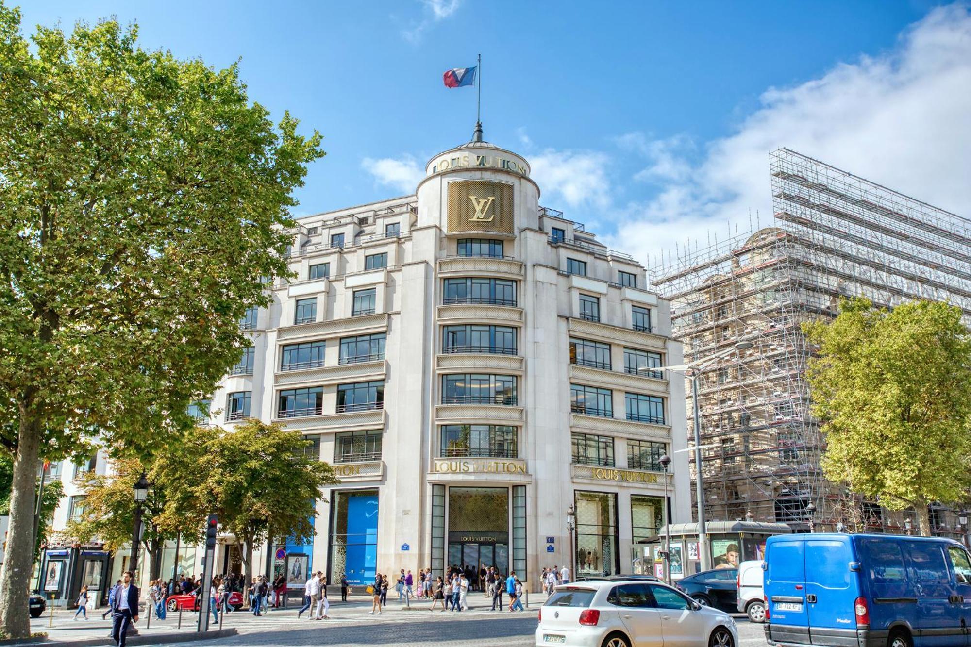 Luxueux 200m2 5ch Champs Elysees A 1min Perle Rare Parigi