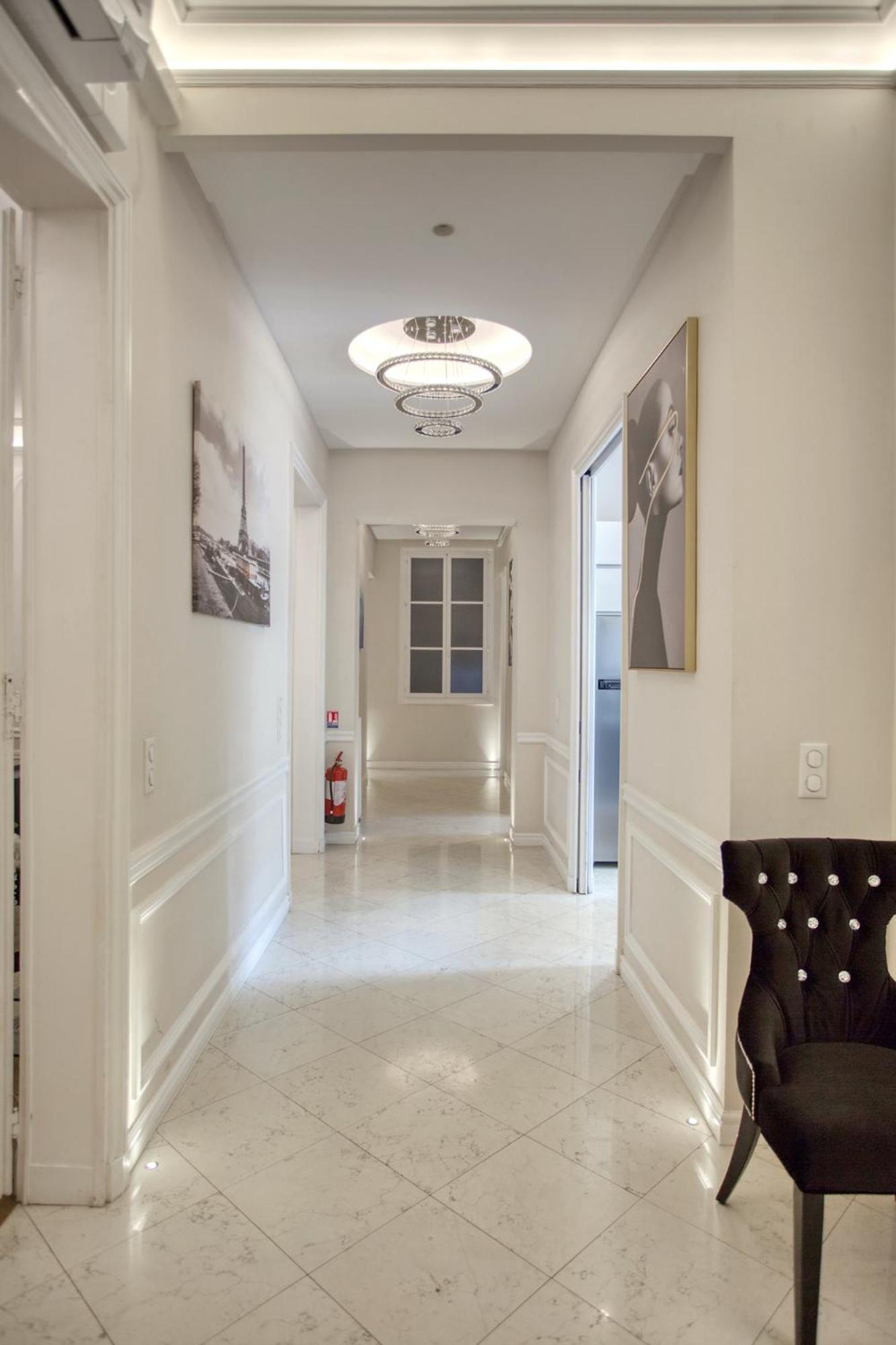 Luxueux 200m2 5ch Champs Elysees A 1min Perle Rare * Parigi