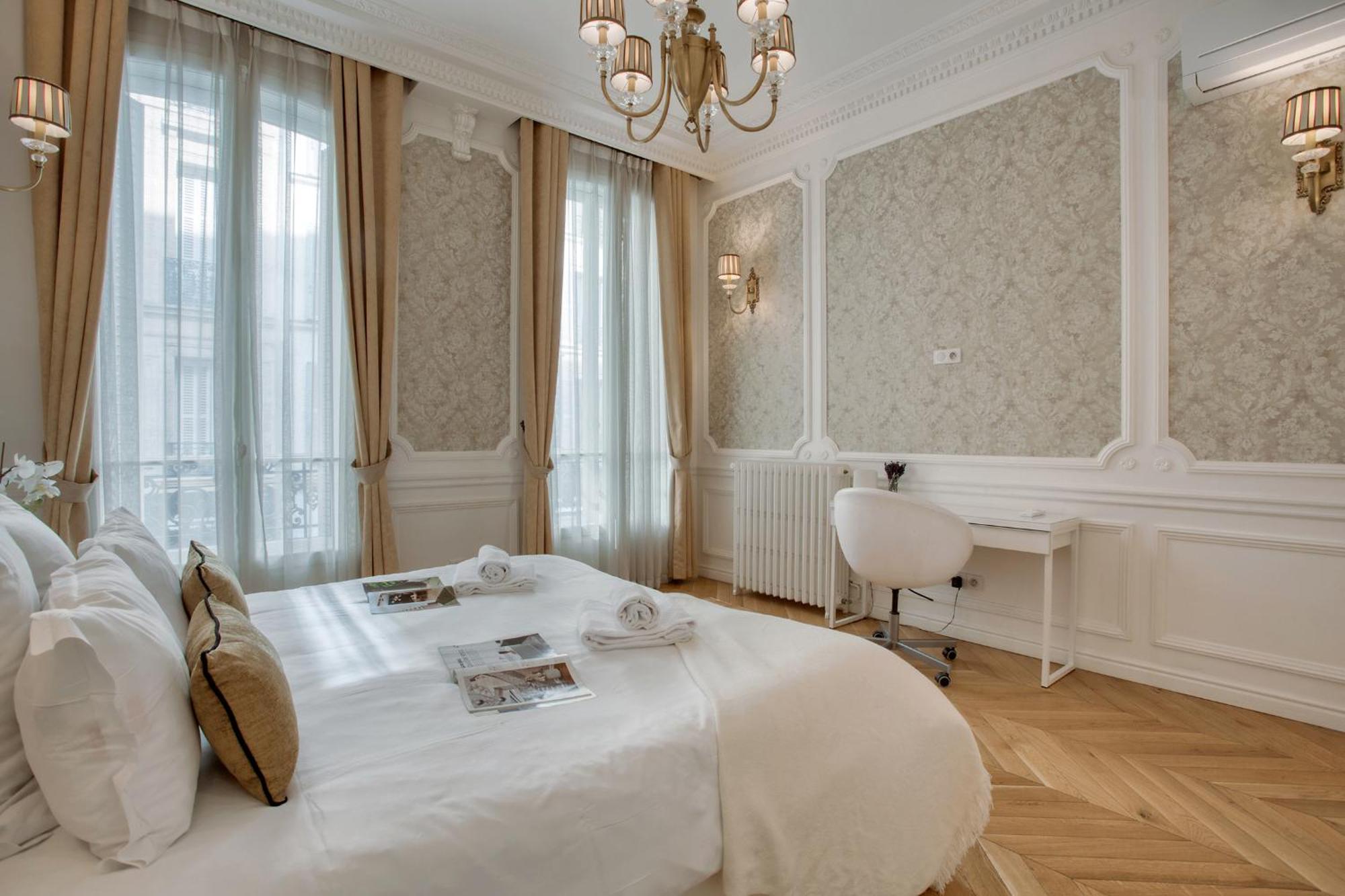Luxueux 200m2 5ch Champs Elysees A 1min Perle Rare Appartamento *