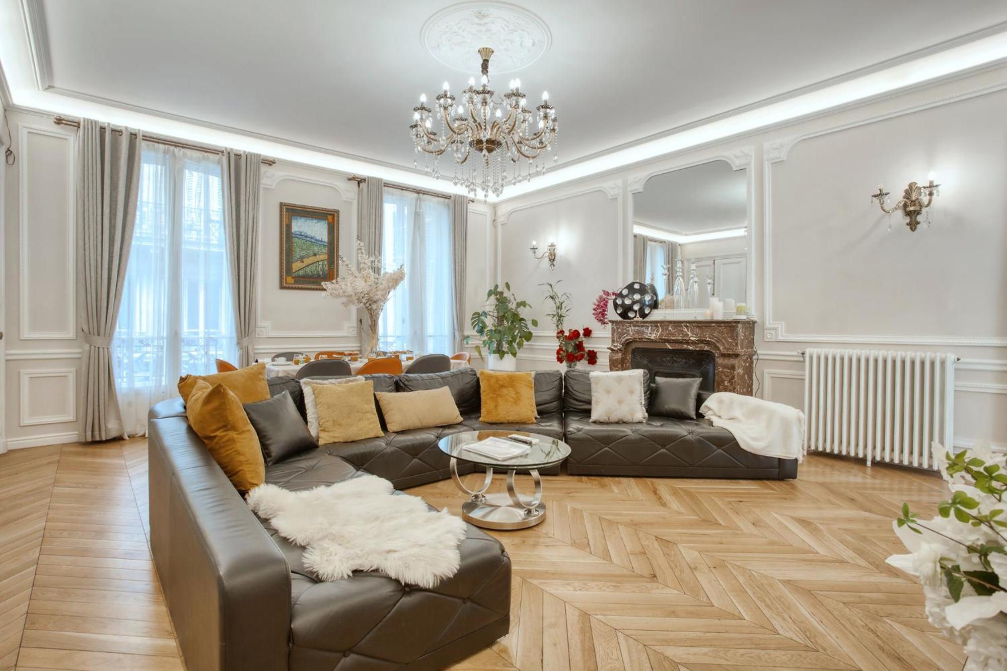 Appartamento Luxueux 200m2 5ch Champs Elysees A 1min Perle Rare